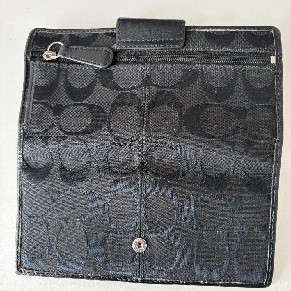 Coach Signature Wallet